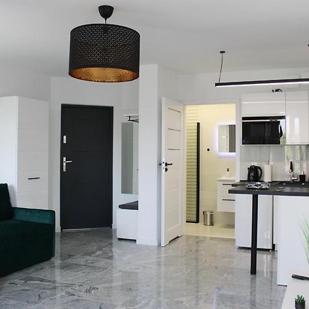 Apartament White-Niska Z Garazem Podziemnym Kielce Exteriör bild