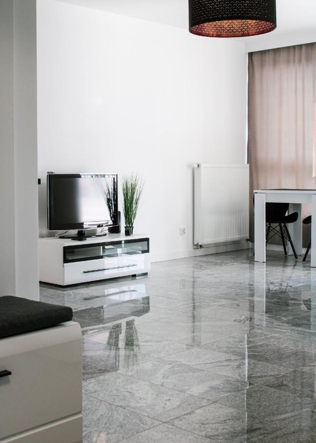 Apartament White-Niska Z Garazem Podziemnym Kielce Exteriör bild
