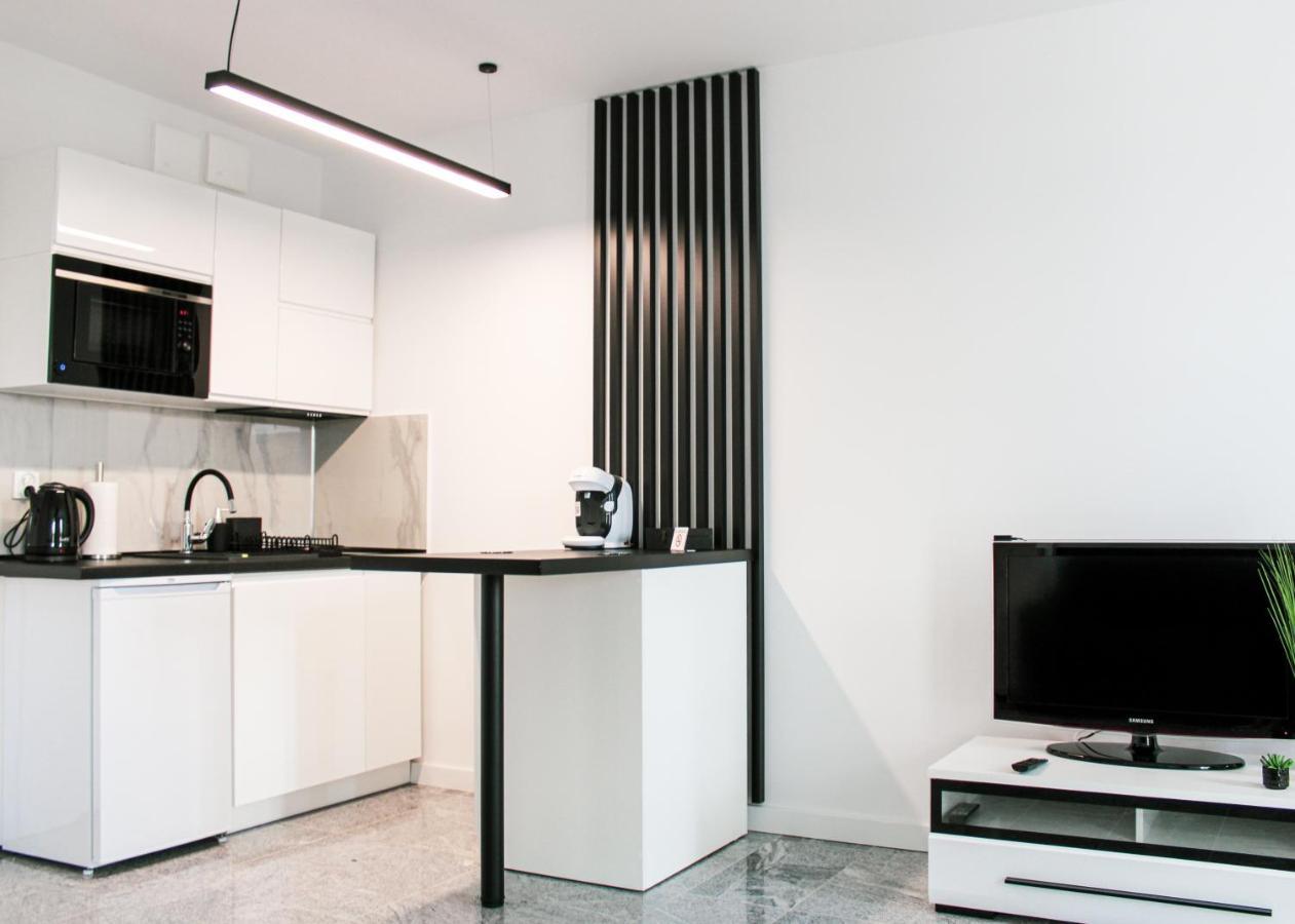 Apartament White-Niska Z Garazem Podziemnym Kielce Exteriör bild